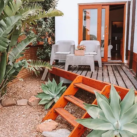 Dreamland Beach House & Studios At Supertubes Jeffreys Bay Exterior foto