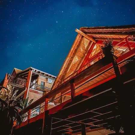 Dreamland Beach House & Studios At Supertubes Jeffreys Bay Exterior foto