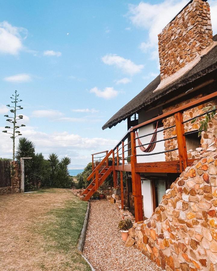 Dreamland House & At Supertubes Apartment Jeffreys Bay